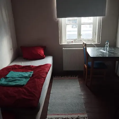 Johnny And Jones Rinteln