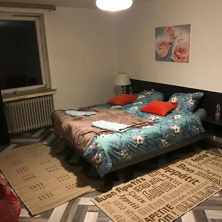 Johnny And Jones Bed & Breakfast