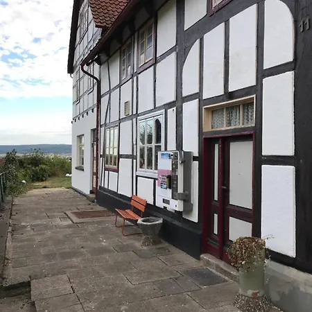 Johnny And Jones Bed & Breakfast